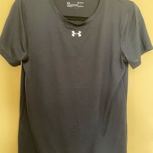 Under armor workout shirt with headphone hole